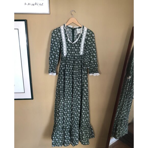 Laura Ashley vintage 1970s printers & dyers green floral prairie maxi dress 2 4 - Picture 3 of 12
